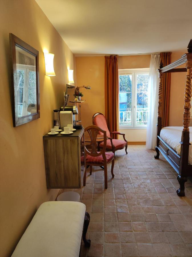 Les Hauts De Maure 4*