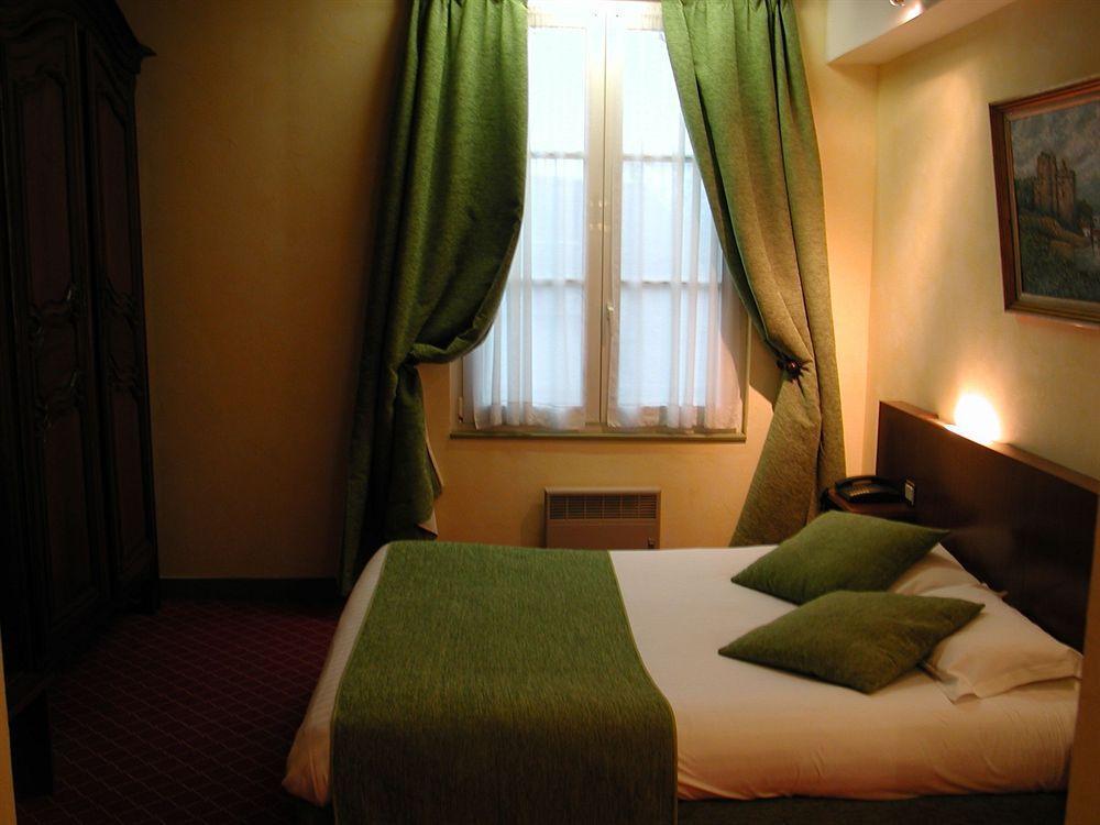 Les Hauts De Maure Hotel 4*